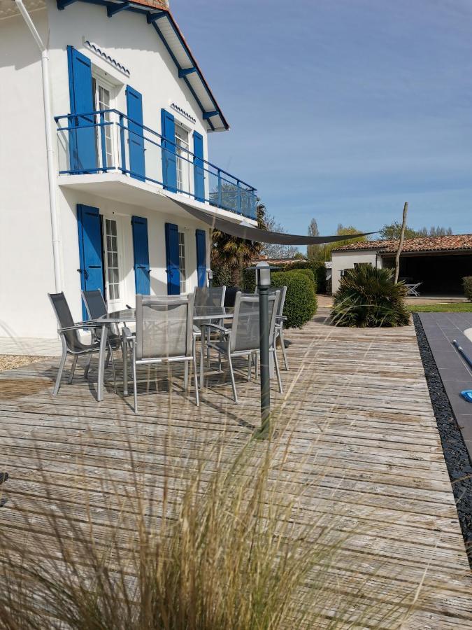 Maison De Campagne Proche Des Plages Saint-Romain-de-Benet Eksteriør billede