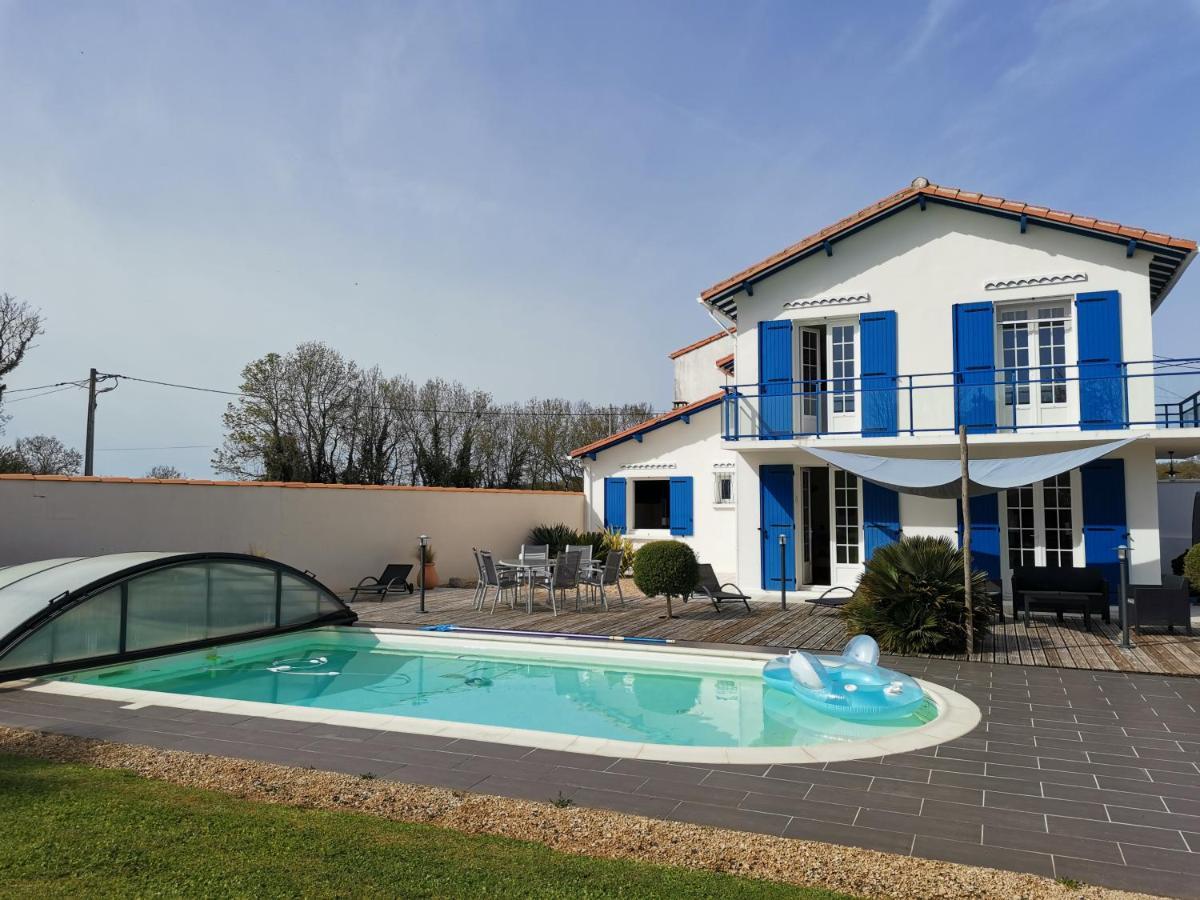 Maison De Campagne Proche Des Plages Saint-Romain-de-Benet Eksteriør billede